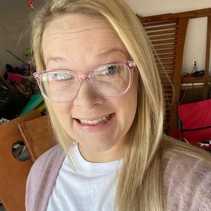 Meet your Posher, Shelby